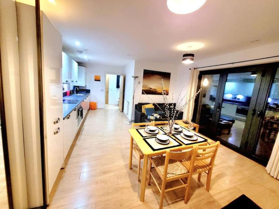 Battersea Power Station Suite Londyn Zewnętrze zdjęcie