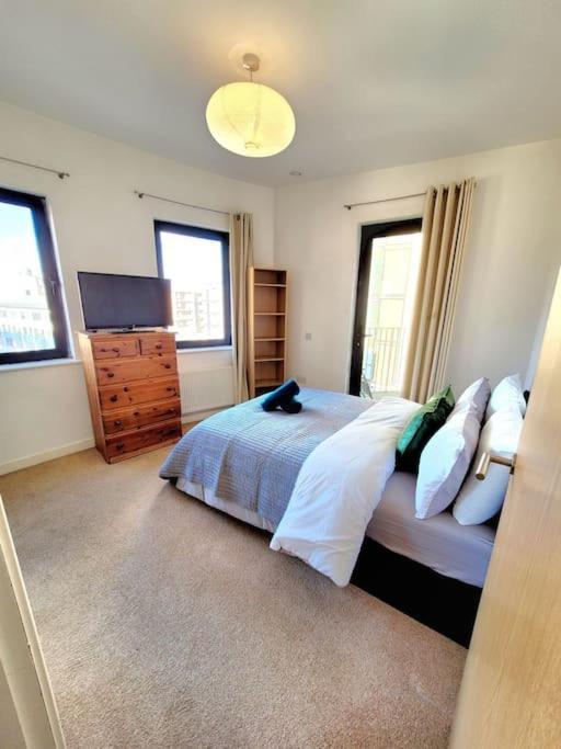 Battersea Power Station Suite Londyn Zewnętrze zdjęcie